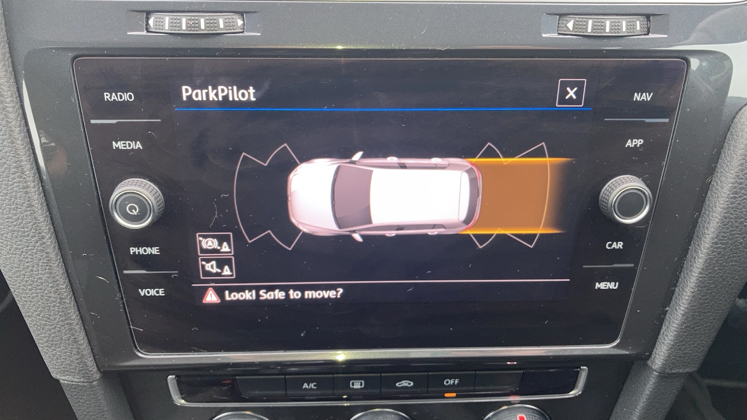 Used Volkswagen Golf 2019 for sale - 76272356: Photo 8