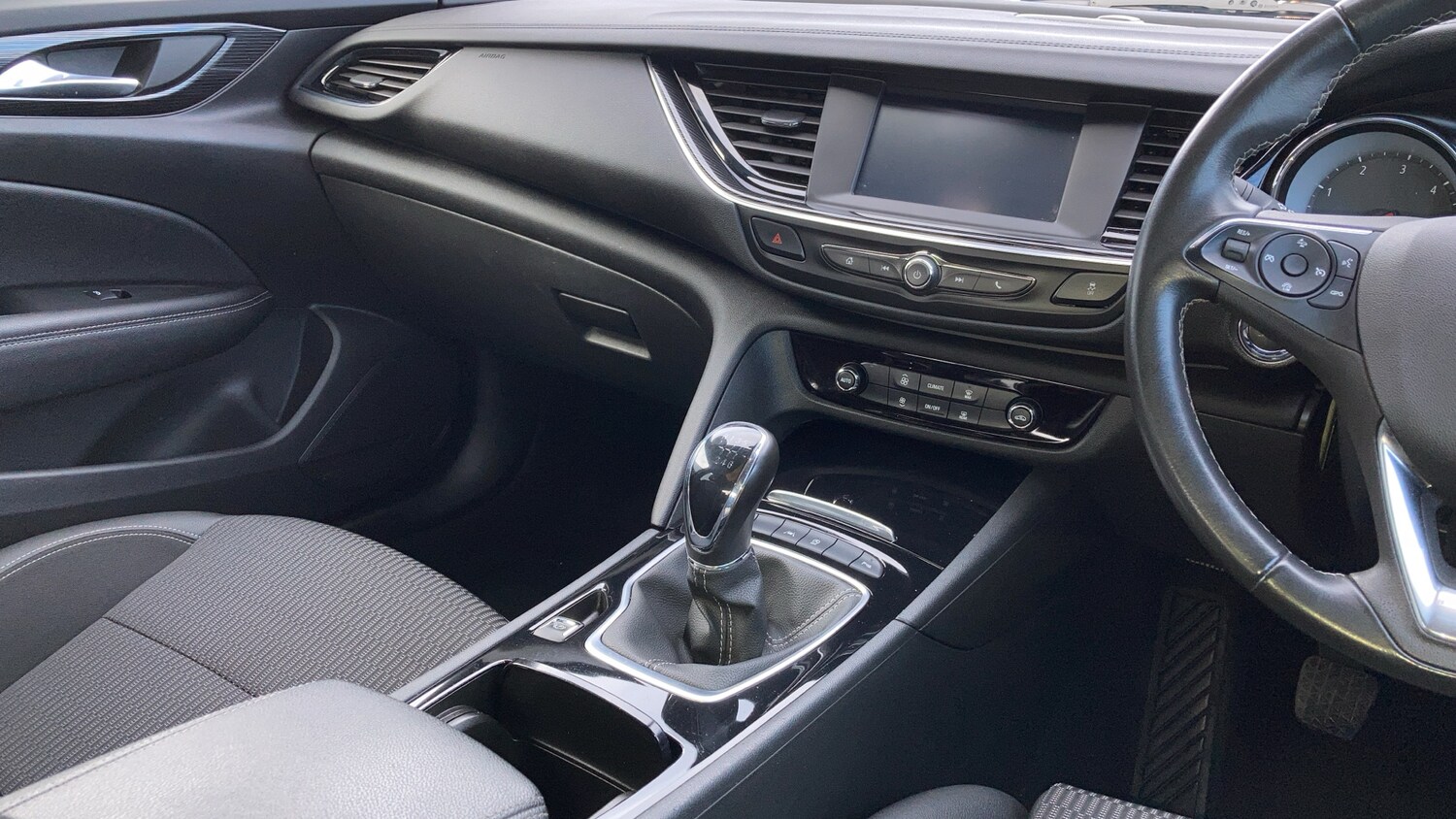 Used Vauxhall Insignia 2019 for sale - 77651048: Photo 18