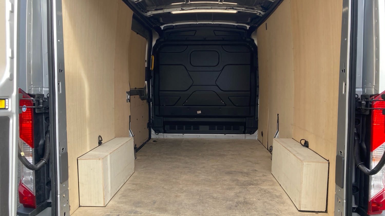 Used Ford Transit 2025 for sale - 78190871: Photo 24