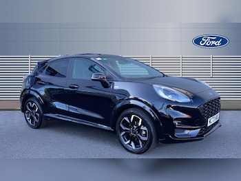 2023 (73) - 1.0 EcoBoost Hybrid mHEV ST-Line X 5dr Petrol Hatchback