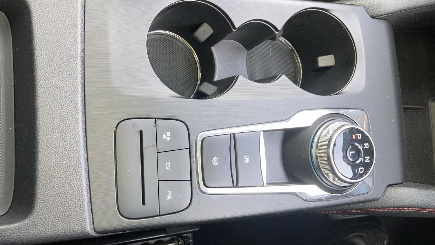 Used Ford Kuga 2022 for sale - 77201128: Photo 16