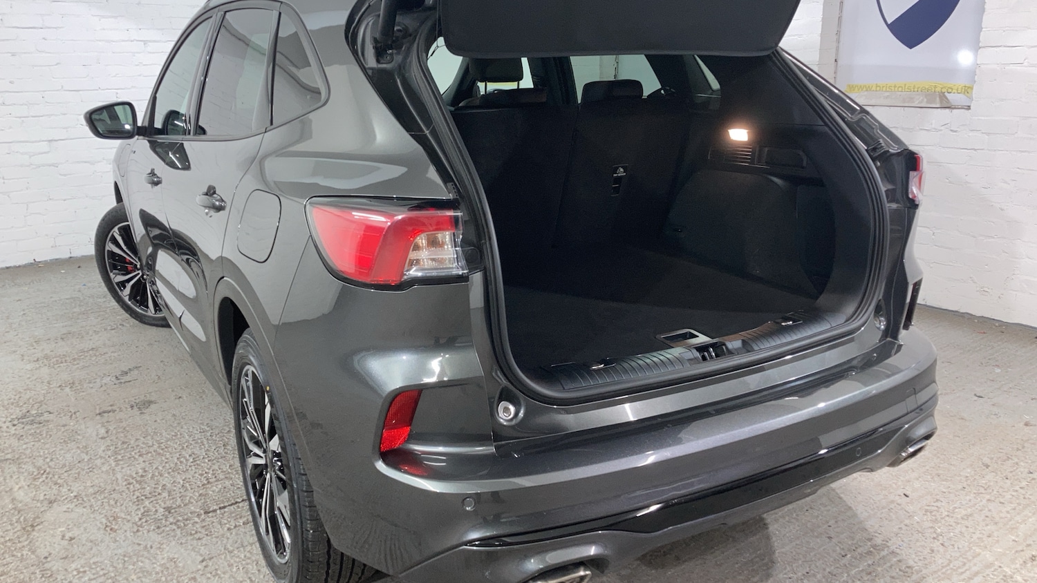 Used Ford Kuga 2022 for sale - 77201128: Photo 39