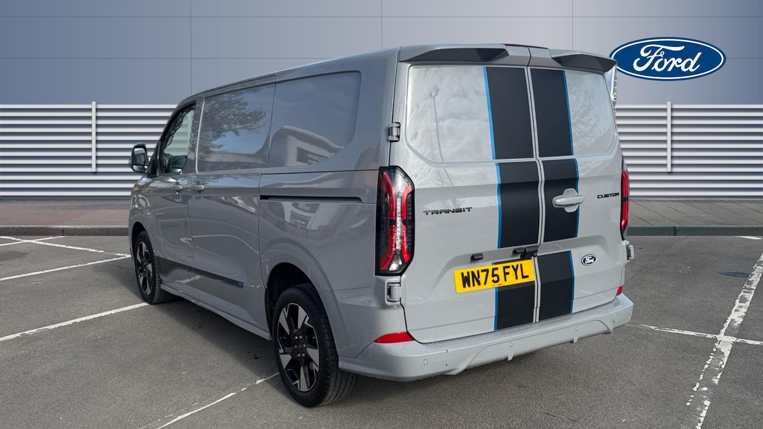 Used Ford Transit Custom 2025 for sale - 78164673: Photo 2