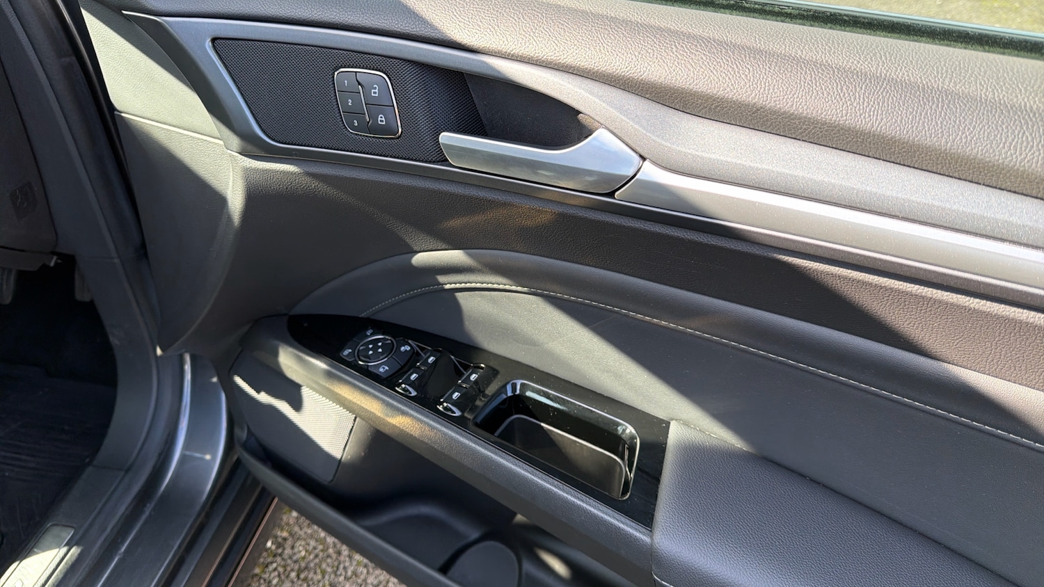 Used Ford Mondeo 2020 for sale - 77917657: Photo 40