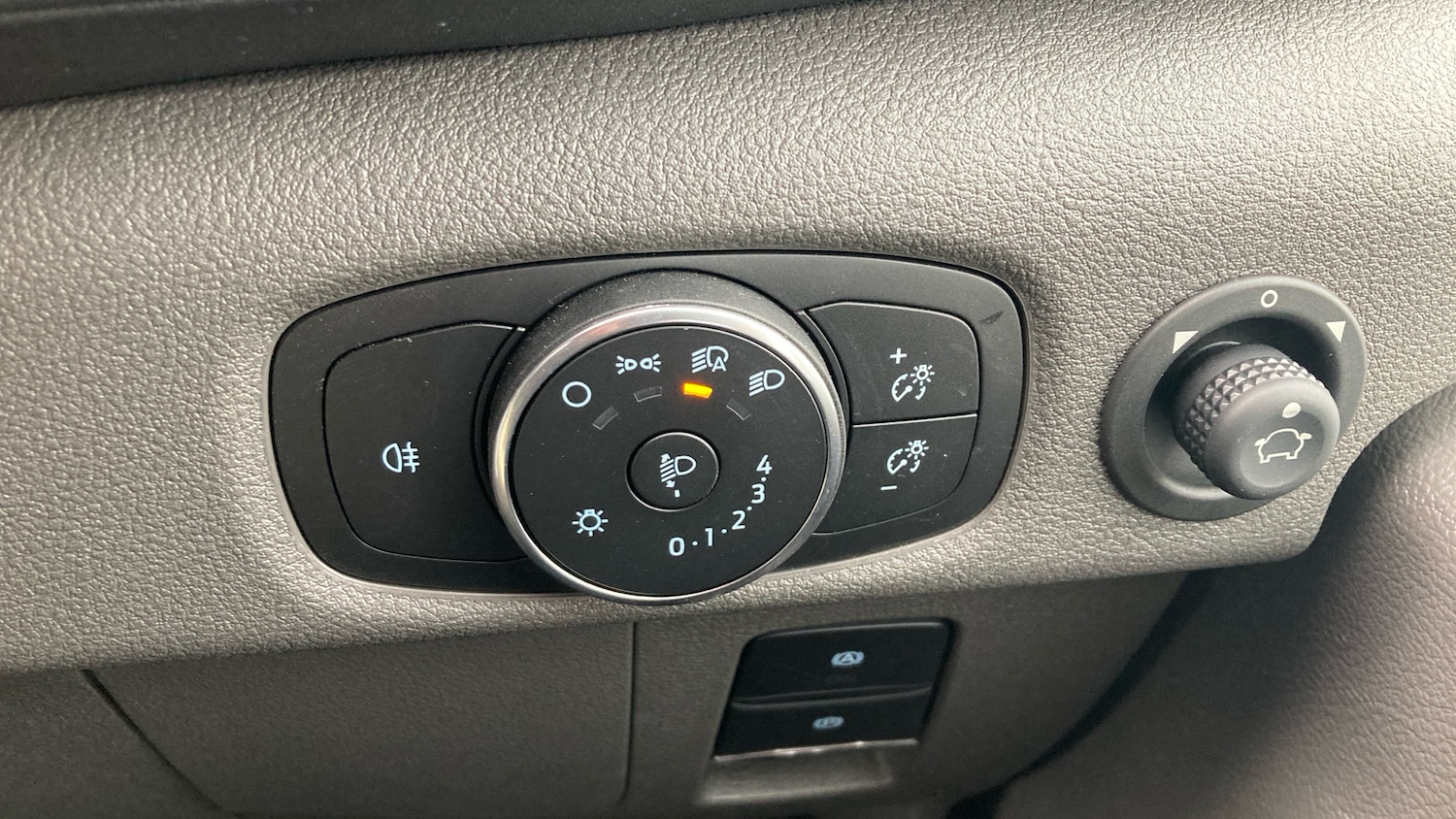 Used Ford Transit 2025 for sale - 76230809: Photo 33