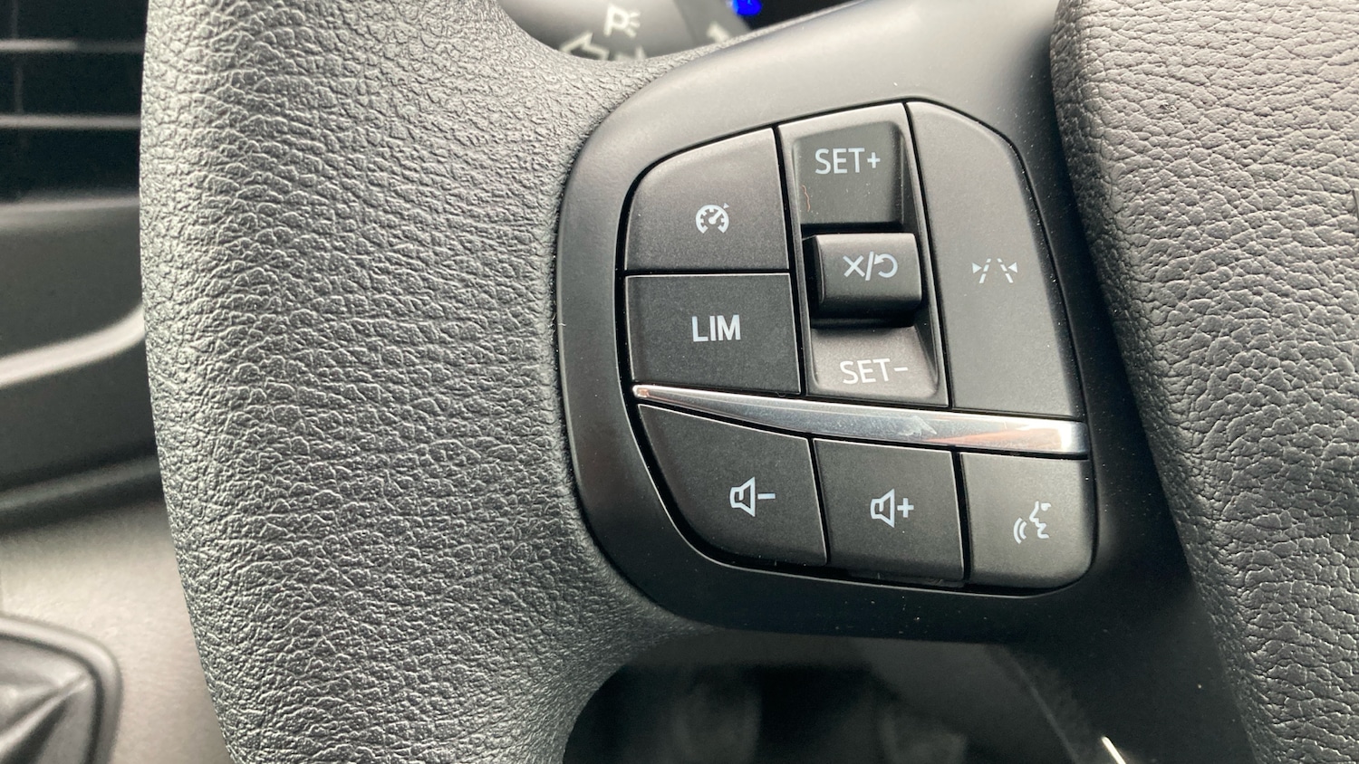 Used Ford Transit 2025 for sale - 76230809: Photo 8