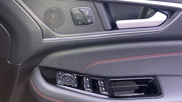 Used Ford S-Max 2022 for sale - 76272358: Photo 24