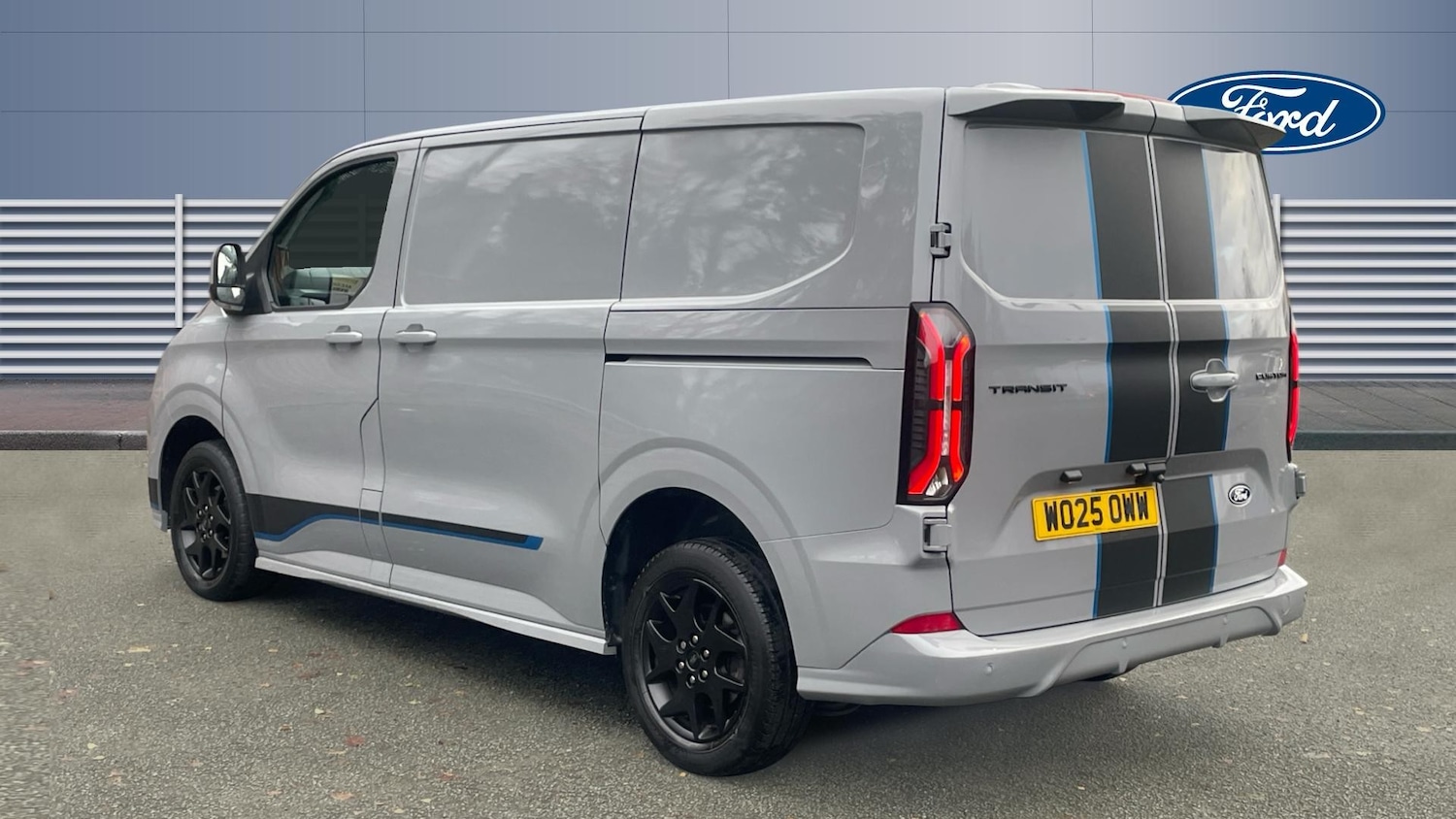 Used Ford Transit Custom 2025 for sale - 76859683: Photo 2