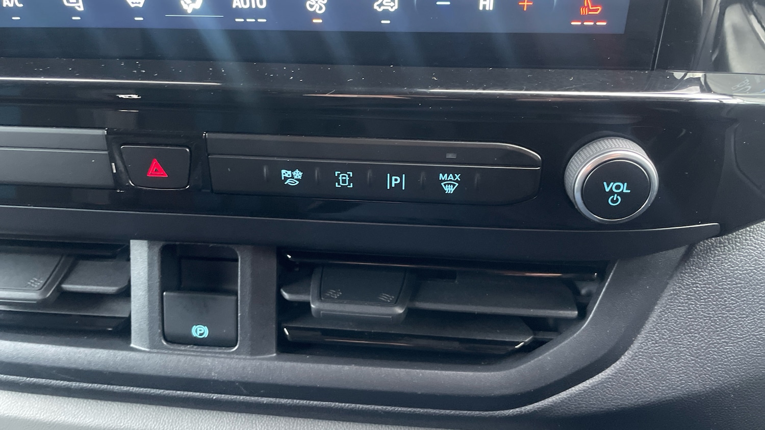 Used Ford Transit Custom 2025 for sale - 76859683: Photo 25