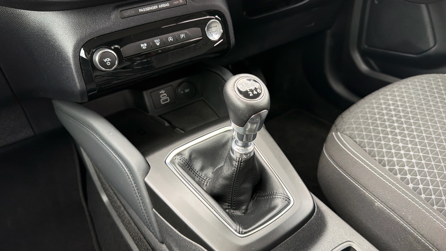 Used Ford Kuga 2025 for sale - 78038523: Photo 11