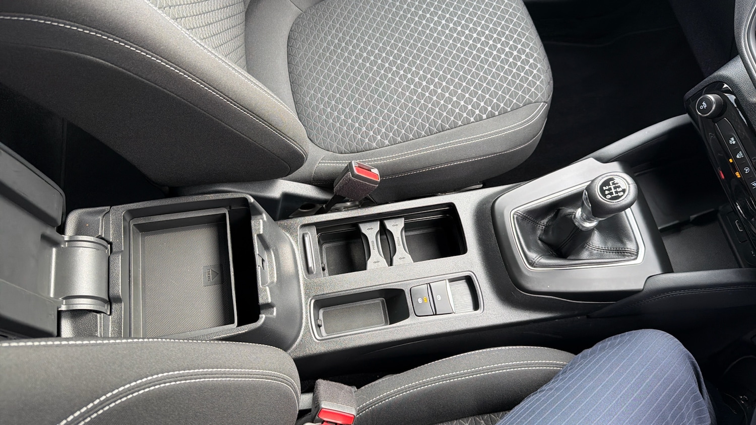 Used Ford Kuga 2025 for sale - 78038523: Photo 13