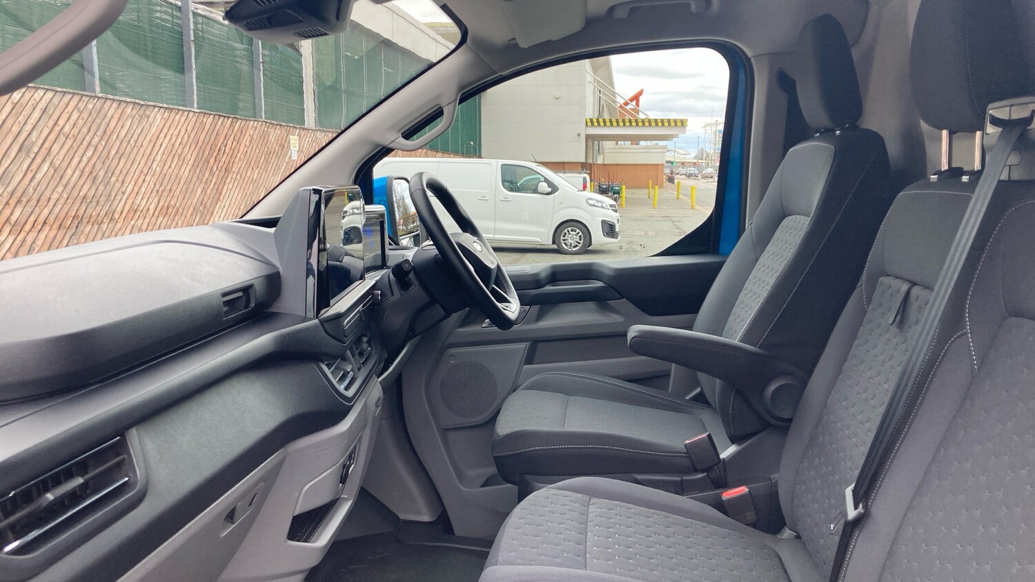 Used Ford Transit Custom 2025 for sale - 77946933: Photo 13