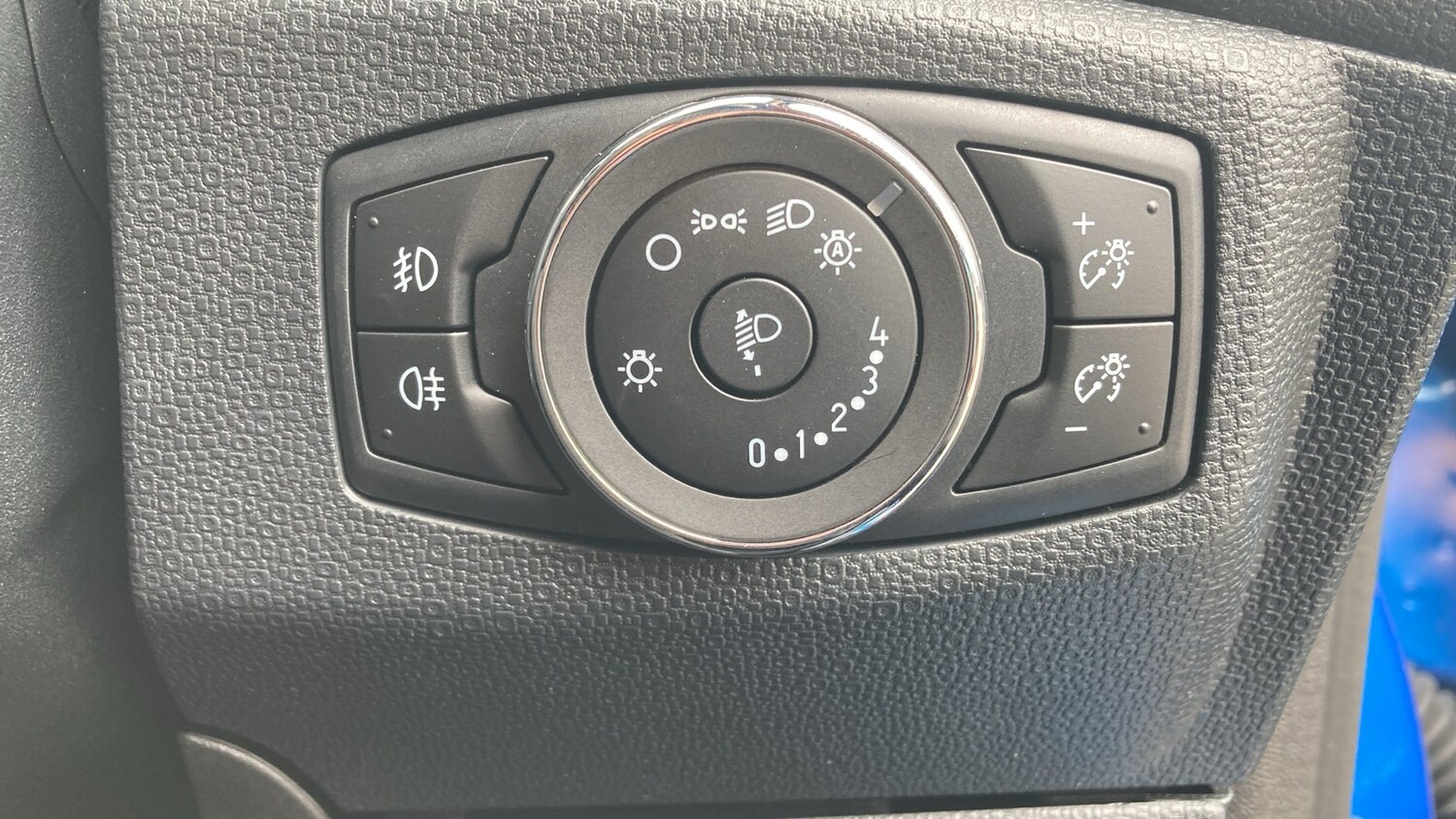 Vehicle 33