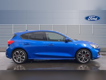 Used Ford Focus 2020 for sale - 78640480: Photo
