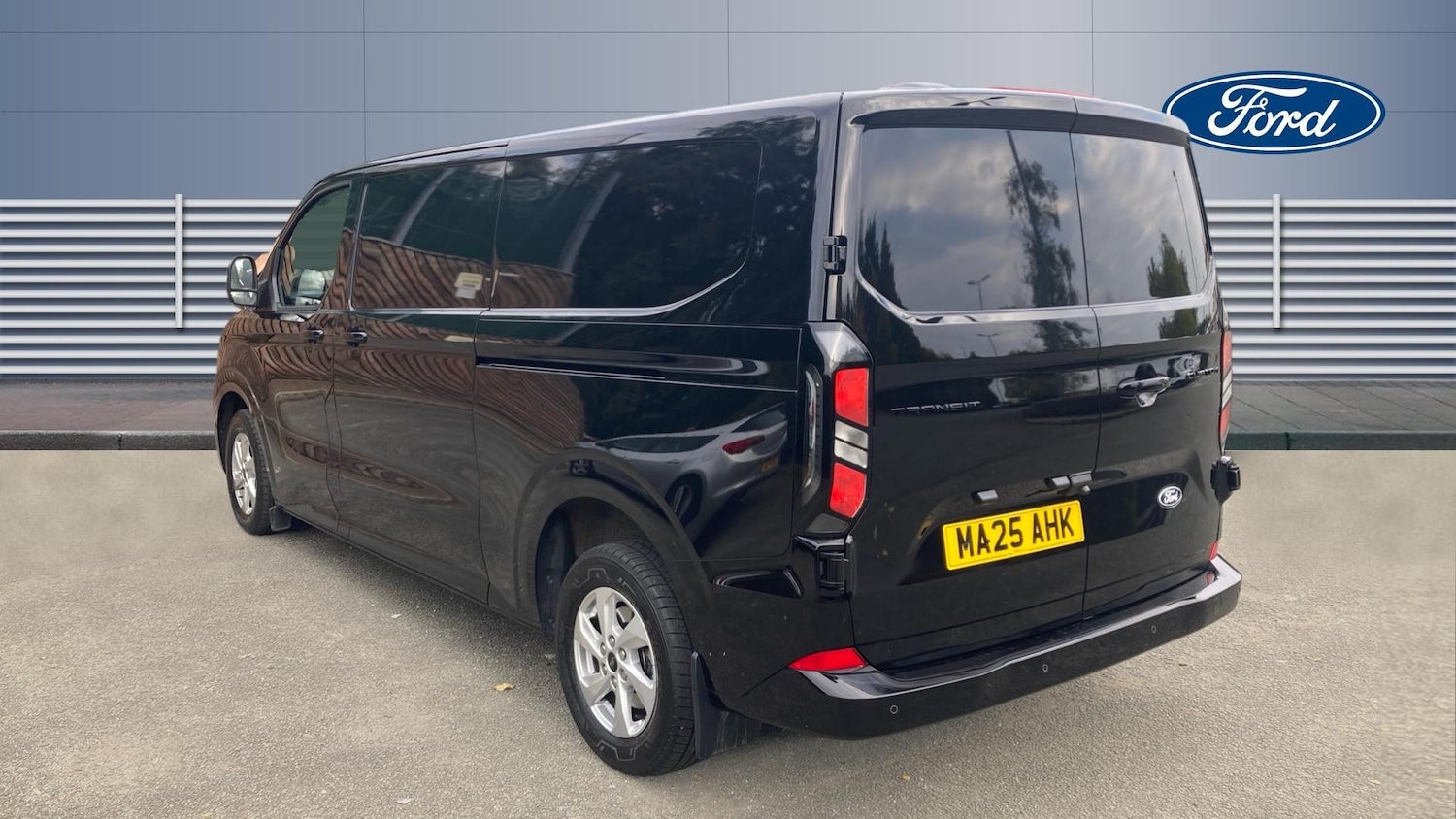 Used Ford Transit Custom 2025 for sale - 77104516: Photo 2