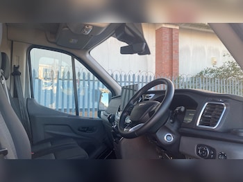 Used Ford Transit 2025 for sale - 76684008: Photo