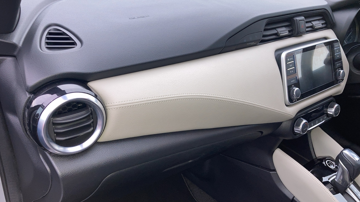 Used Nissan Micra 2020 for sale - 76418140: Photo 9