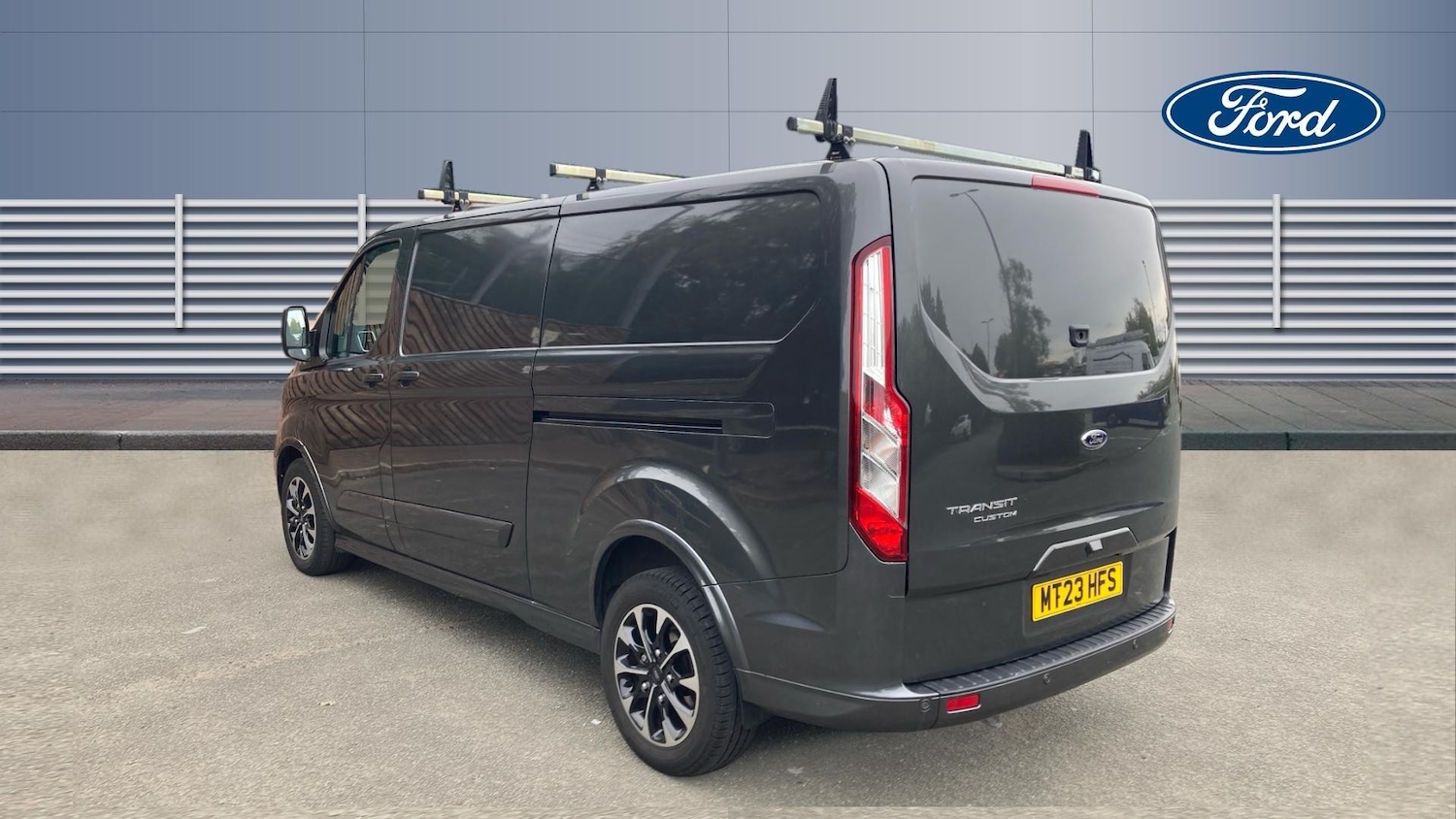 Used Ford Transit Custom 2023 for sale - 77285413: Photo 2