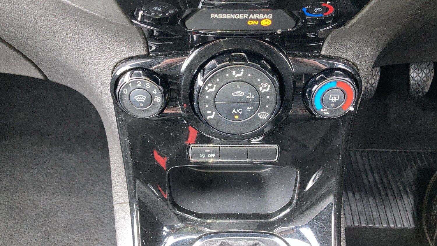 Used Ford Fiesta 2017 for sale - 77548116: Photo 18