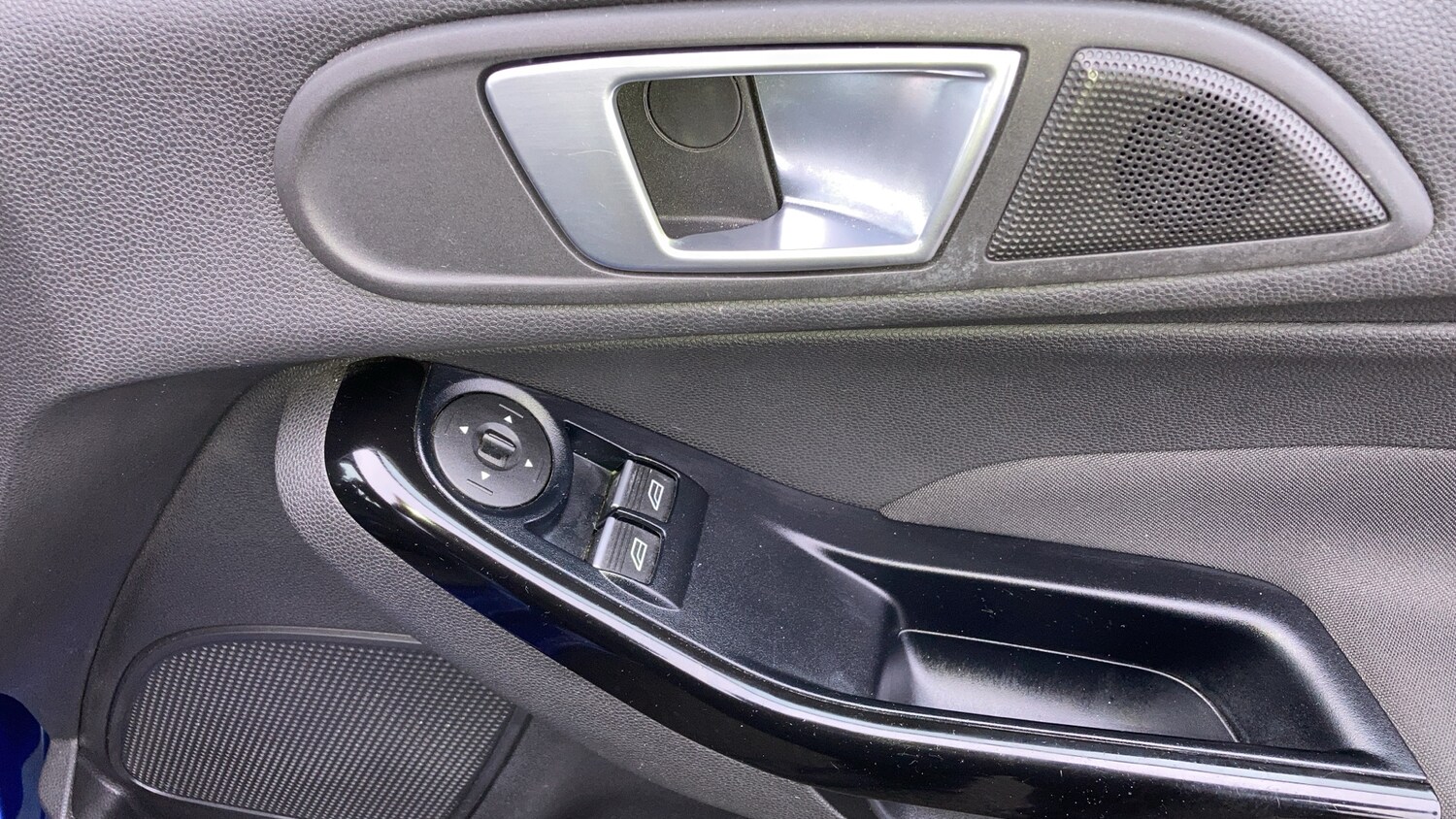 Used Ford Fiesta 2017 for sale - 77548116: Photo 24