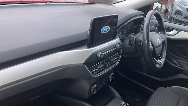 Used Ford Focus 2019 for sale - 76330334: Photo 12