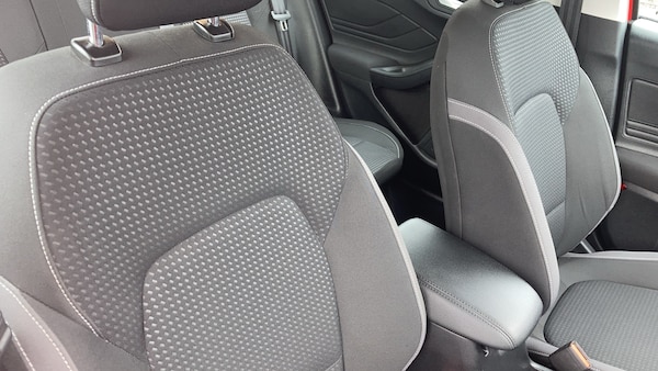 Used Ford Focus 2019 for sale - 76330334: Photo 15
