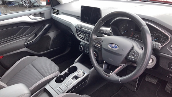 Used Ford Focus 2019 for sale - 76330334: Photo 19