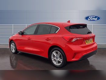 Used Ford Focus 2019 for sale - 76330334: Photo 2