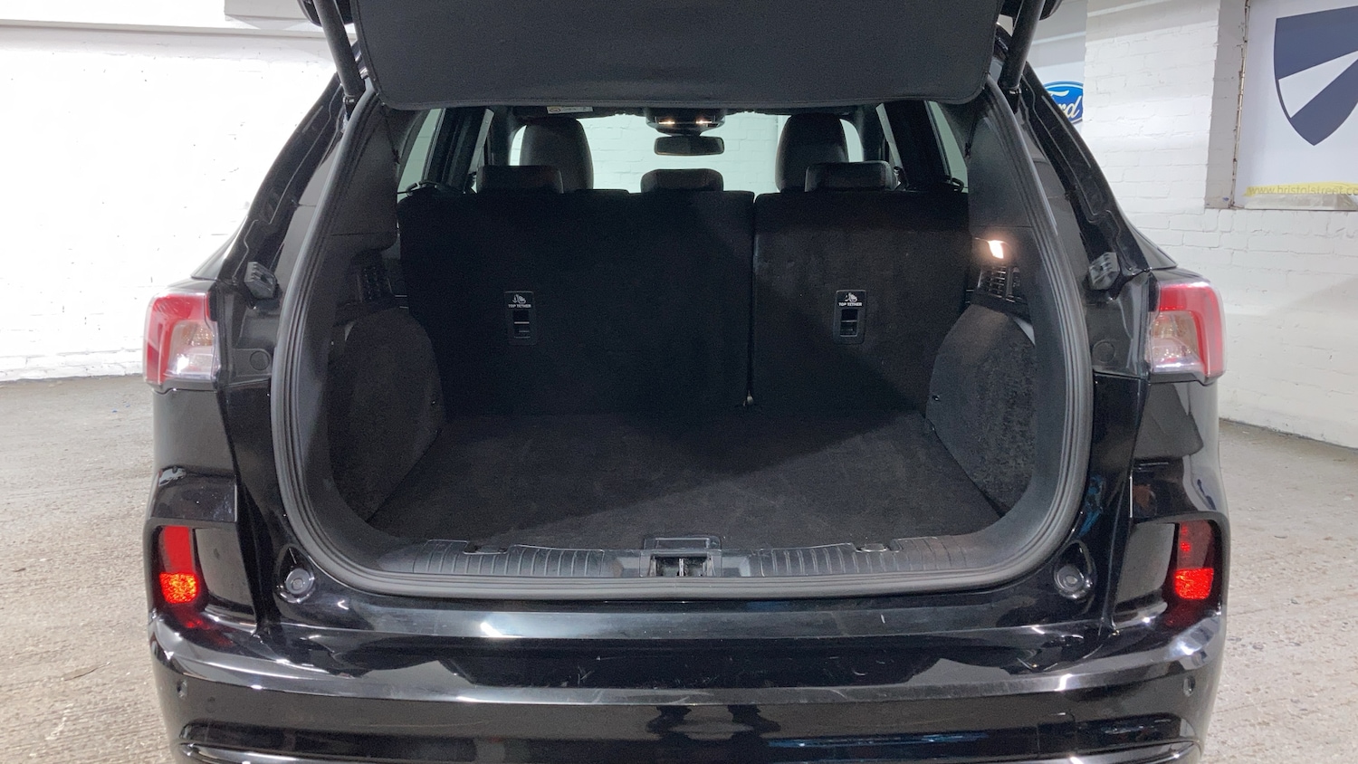 Used Ford Kuga 2023 for sale - 76968710: Photo 27