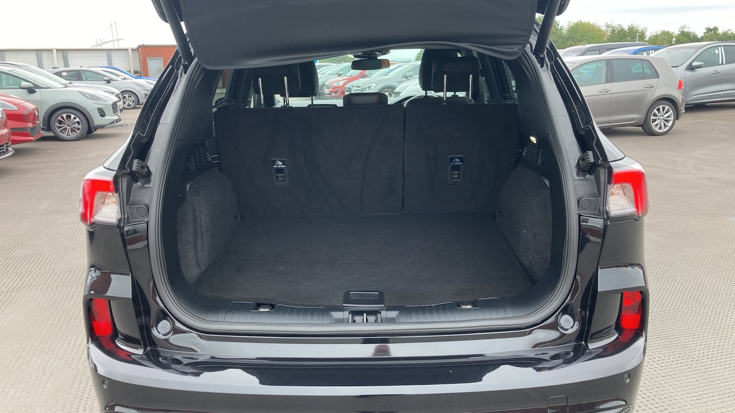 Vehicle 28