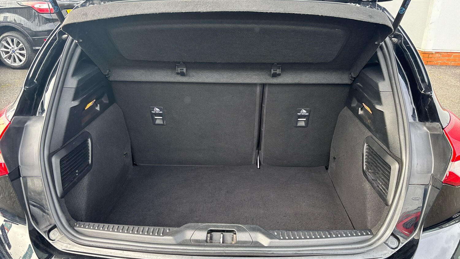 Used Ford Focus 2018 for sale - 78040177: Photo 24