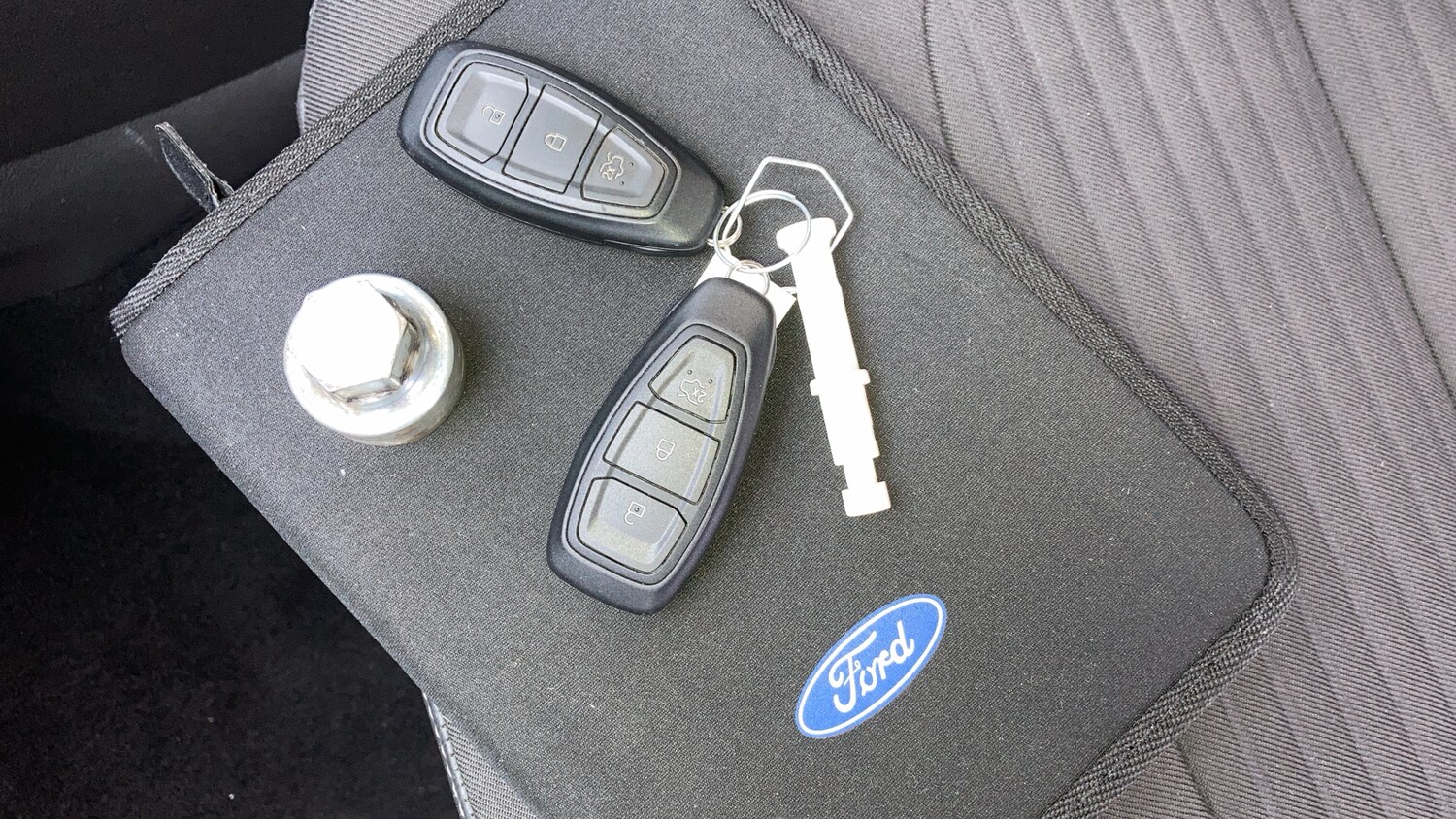 Used Ford Kuga 2018 for sale - 77431058: Photo 29