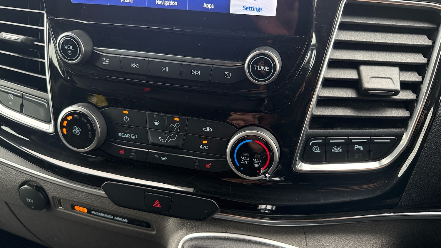 Used Ford Tourneo Custom 2022 for sale - 76493645: Photo 28