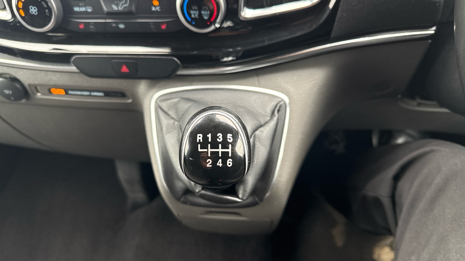 Used Ford Tourneo Custom 2022 for sale - 76493645: Photo 29