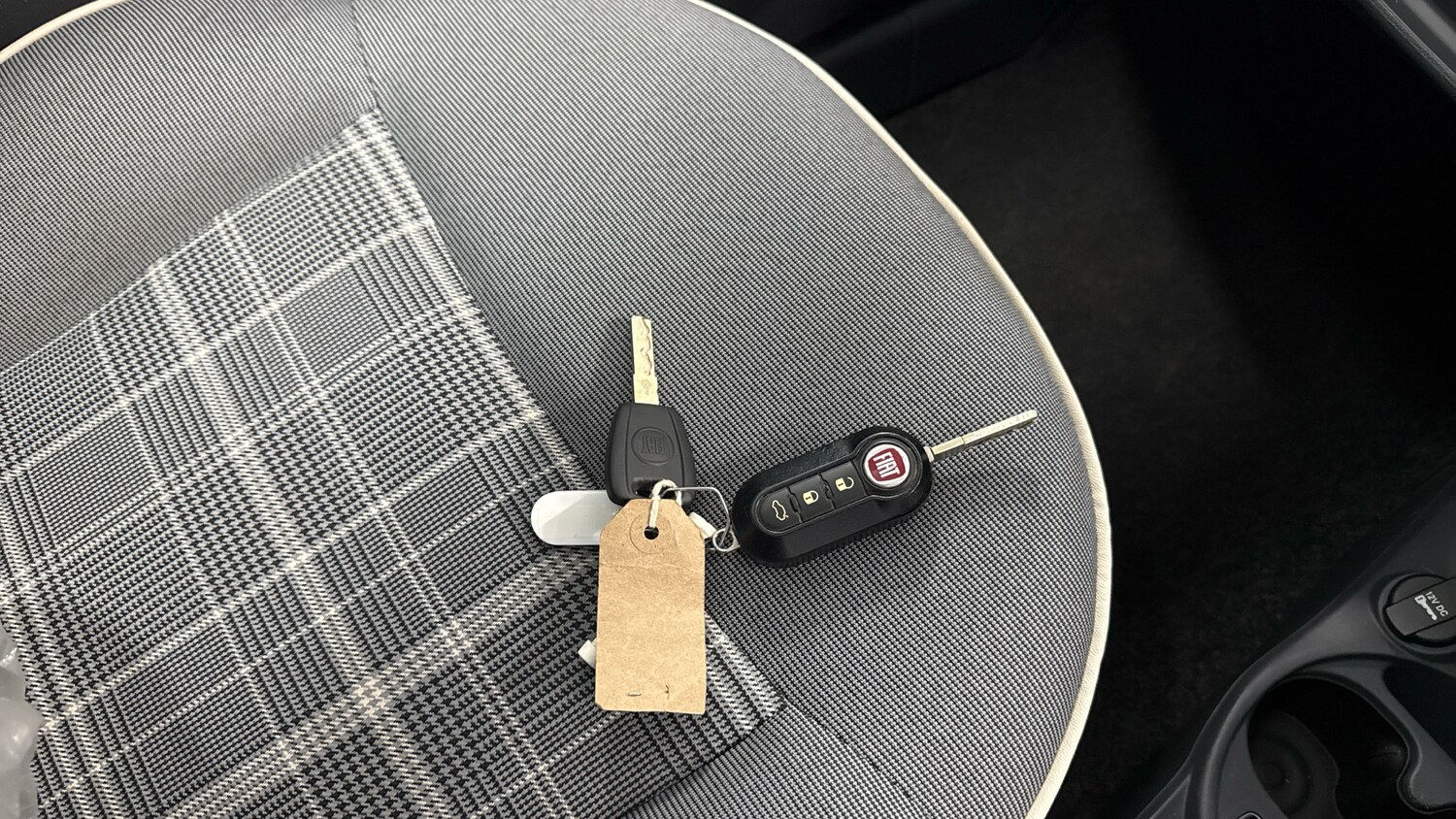 Used Fiat 500 2017 for sale - 78038521: Photo 31