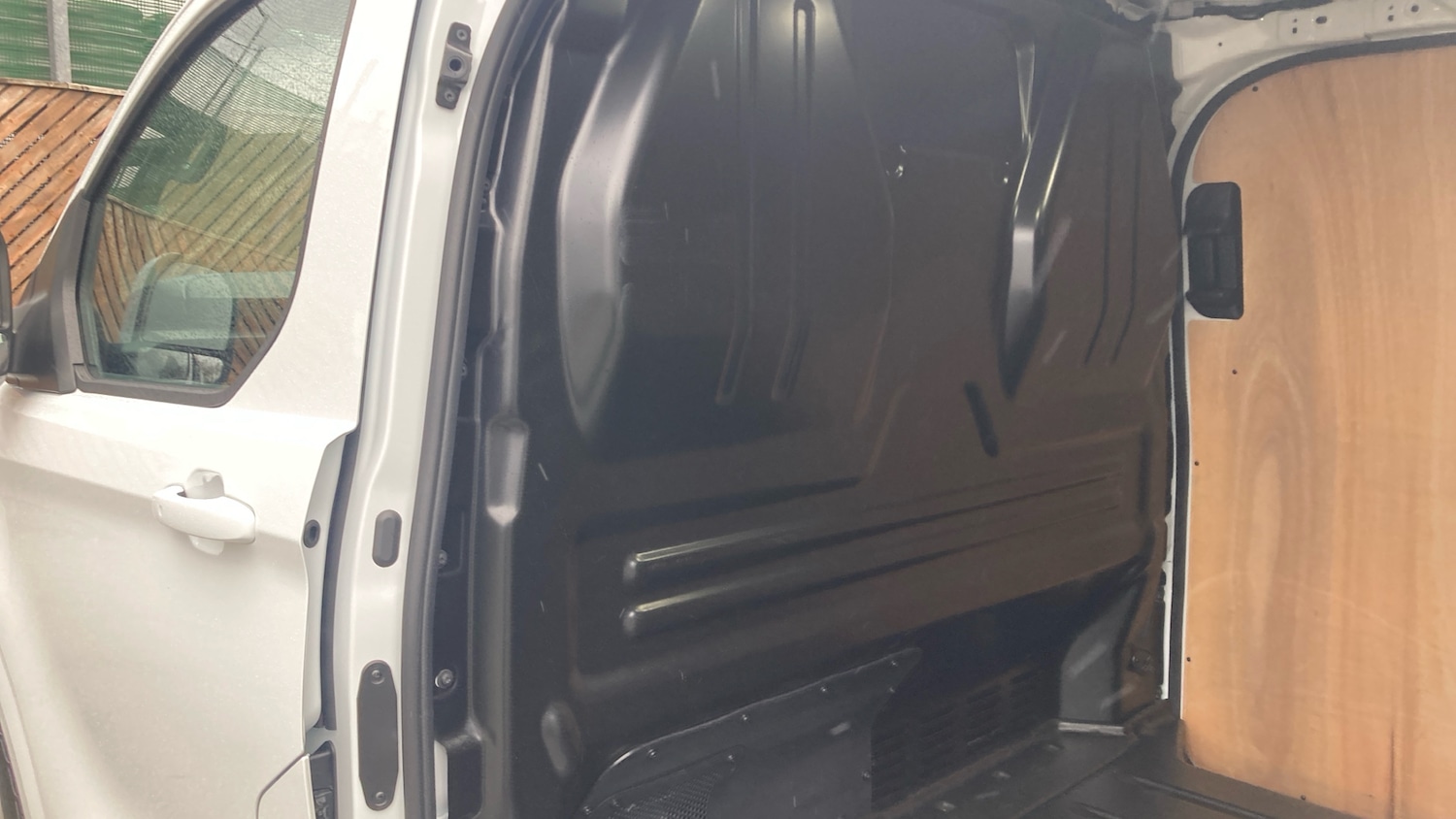 Used Ford Transit Custom 2025 for sale - 77902925: Photo 15