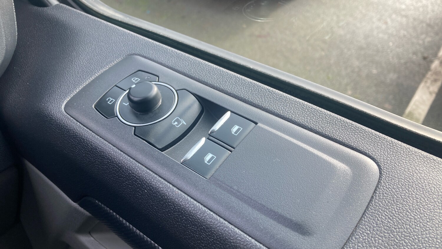 Used Ford Transit Custom 2024 for sale - 78168695: Photo 27