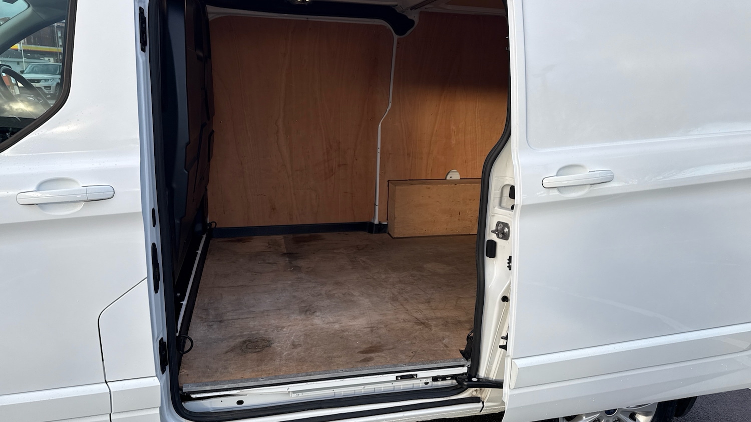 Used Ford Transit Custom 2023 for sale - 77272149: Photo 5