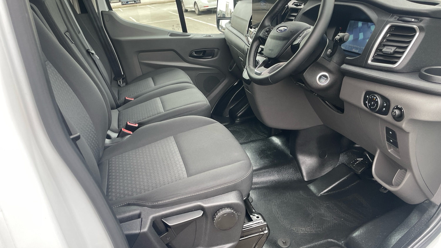 Used Ford Transit 2025 for sale - 78180209: Photo 4