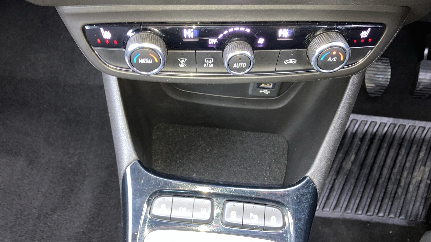 Used Vauxhall Crossland 2022 for sale - 77300945: Photo 15