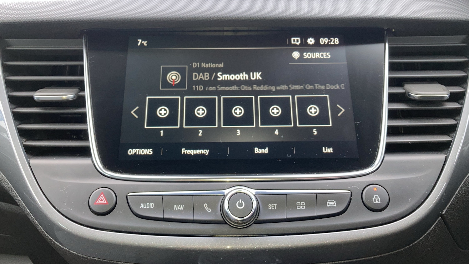 Used Vauxhall Crossland 2022 for sale - 77300945: Photo 30