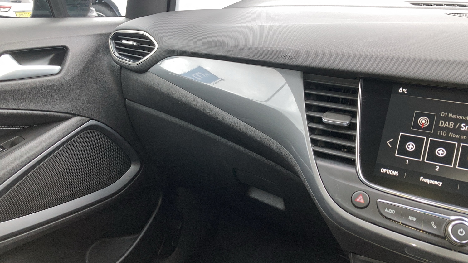 Used Vauxhall Crossland 2022 for sale - 77300945: Photo 6