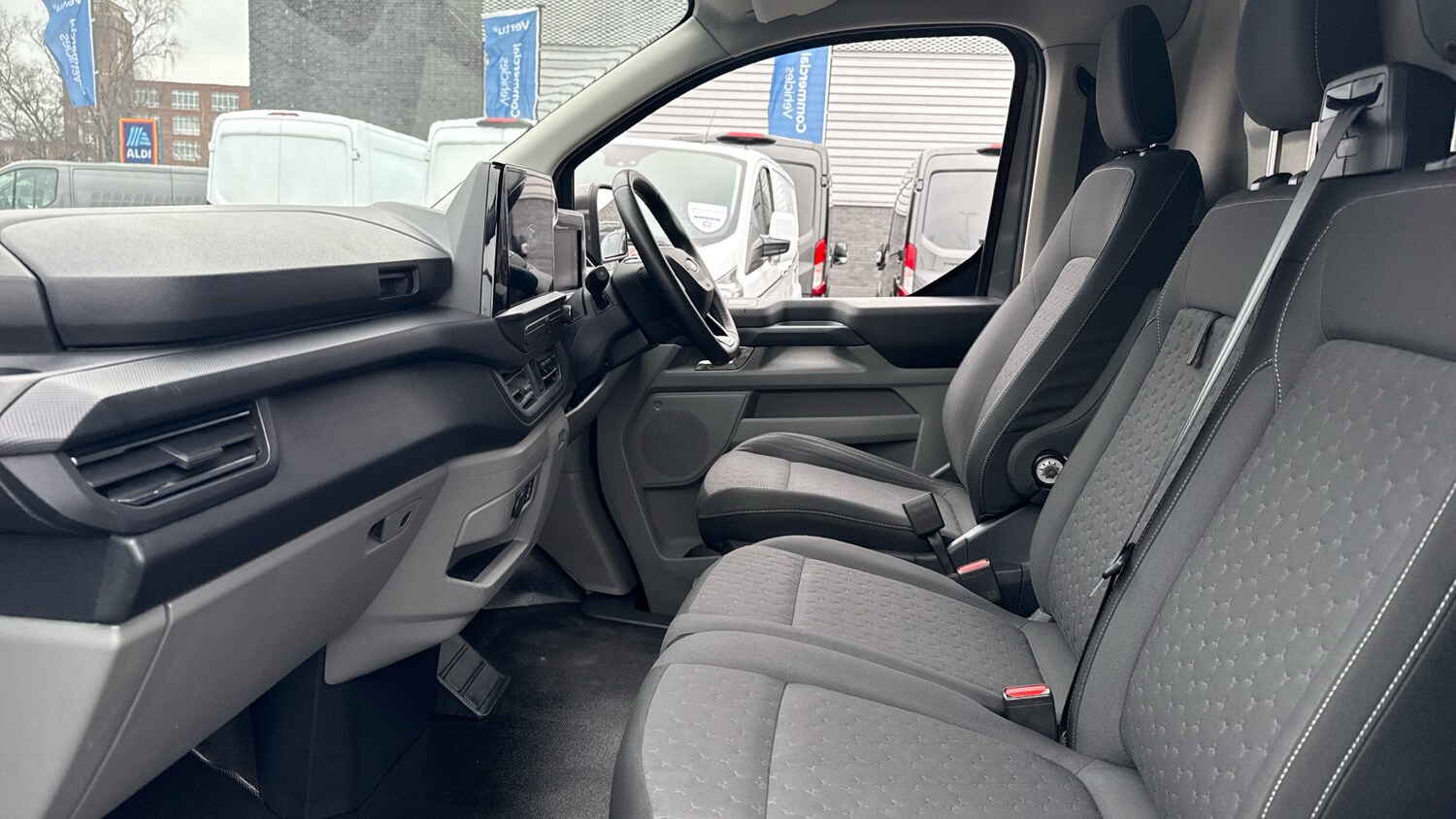 Used Ford Transit Custom 2024 for sale - 77490620: Photo 13