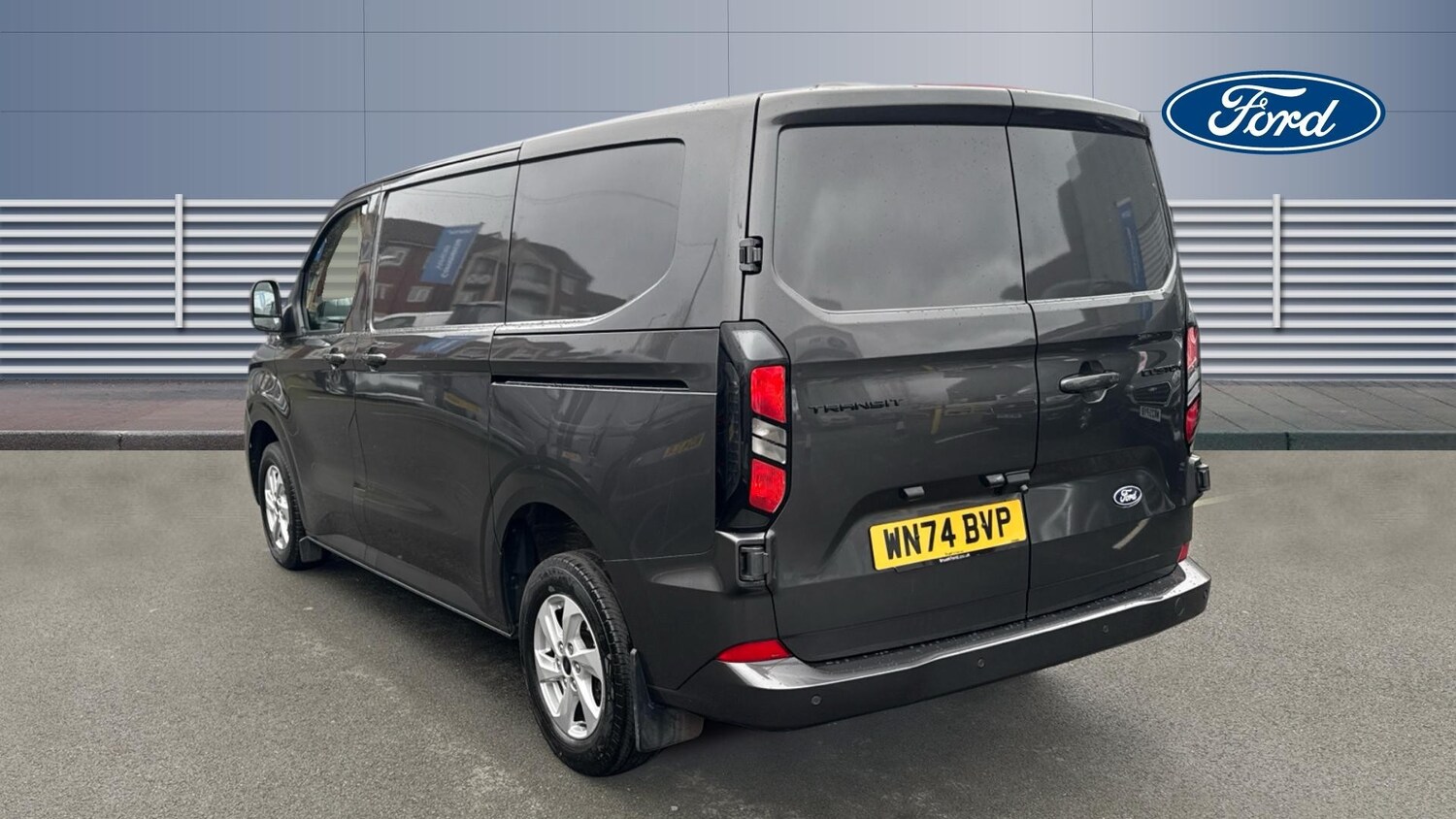 Used Ford Transit Custom 2024 for sale - 77490620: Photo 2