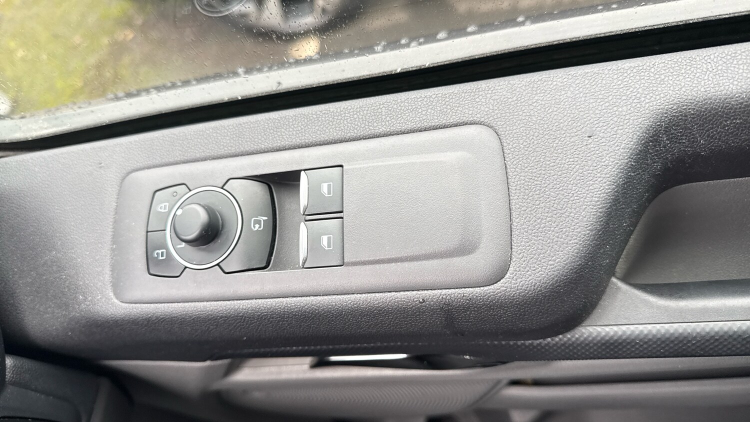 Used Ford Transit Custom 2024 for sale - 77490620: Photo 30