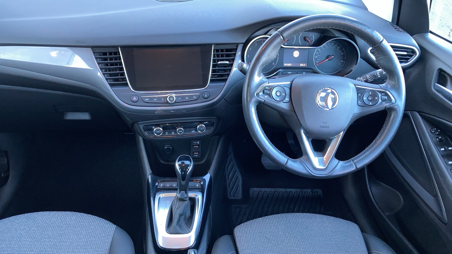 Used Vauxhall Crossland 2022 for sale - 76627789: Photo 10