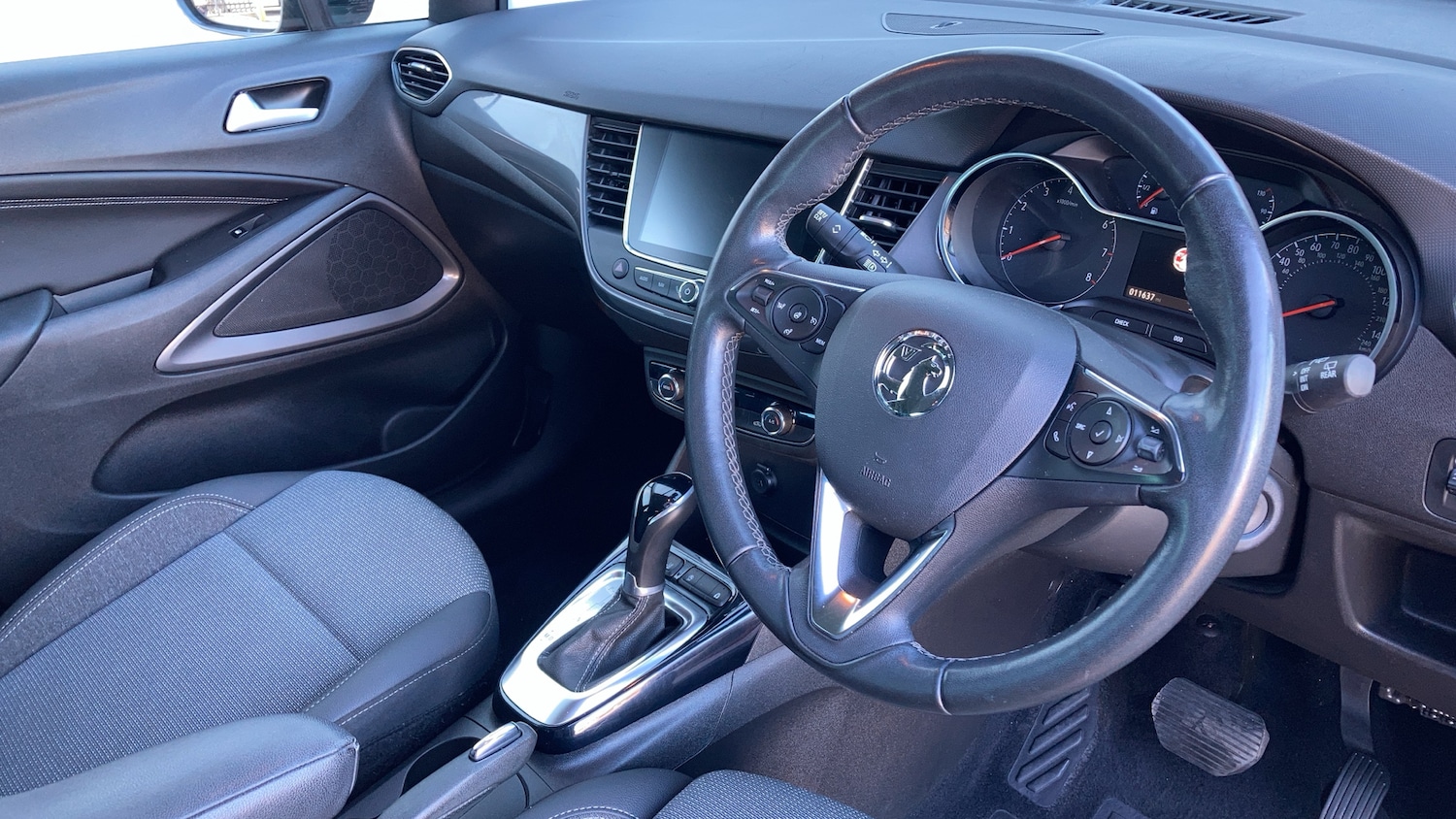 Used Vauxhall Crossland 2022 for sale - 76627789: Photo 11