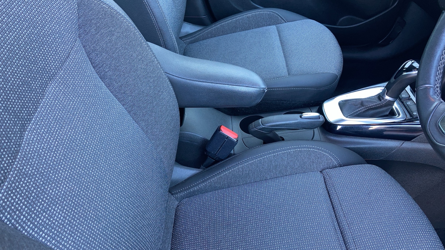 Used Vauxhall Crossland 2022 for sale - 76627789: Photo 32