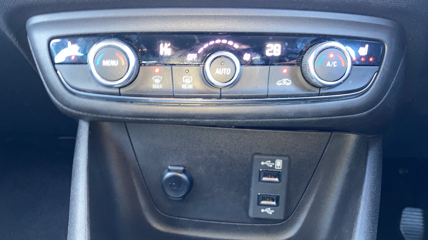 Used Vauxhall Crossland 2022 for sale - 76627789: Photo 39