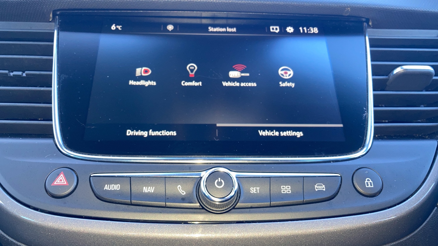 Used Vauxhall Crossland 2022 for sale - 76627789: Photo 45